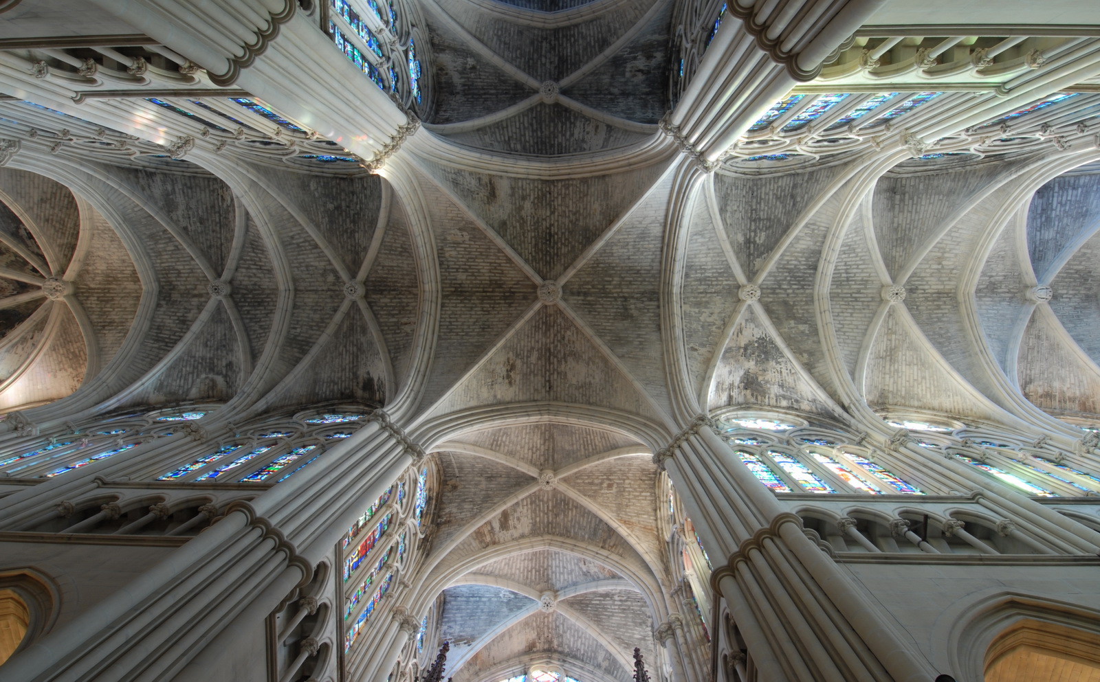 Eglise Saint-Vincent de Paul, 1 rue Barbaroux (1er)