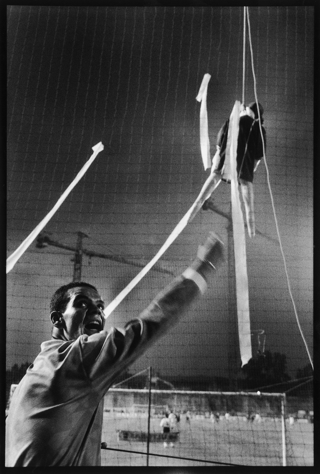 Un membre des Ultras lors du match contre Paris -saison 1996 1997