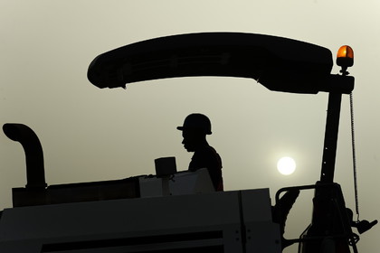 Travaux d'agrandissement de l'aéroport de Bamako au Mali pour le groupement Sogéa Satom   Fayat. Juin 2012