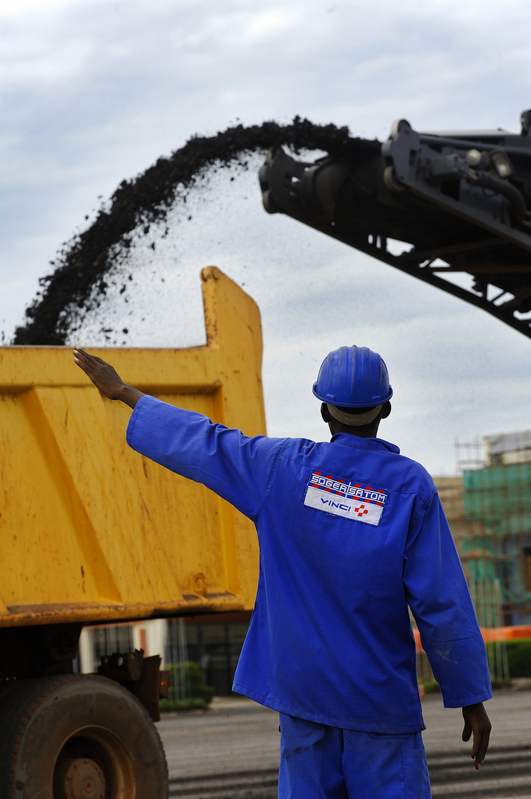 Travaux d'agrandissement de l'aéroport de Bamako au Mali pour le groupement Sogéa Satom   Fayat. Juin 2012